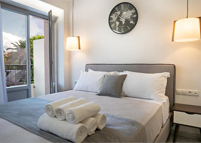 Apartment White&gray *