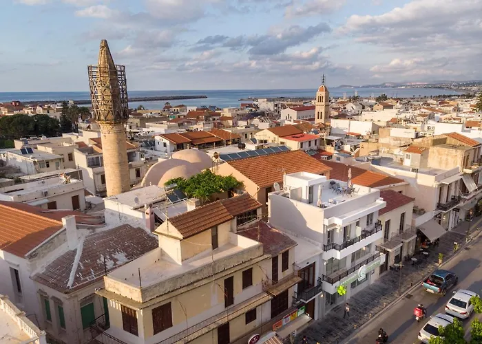 White&gray Apartment Rethymno (Crete)