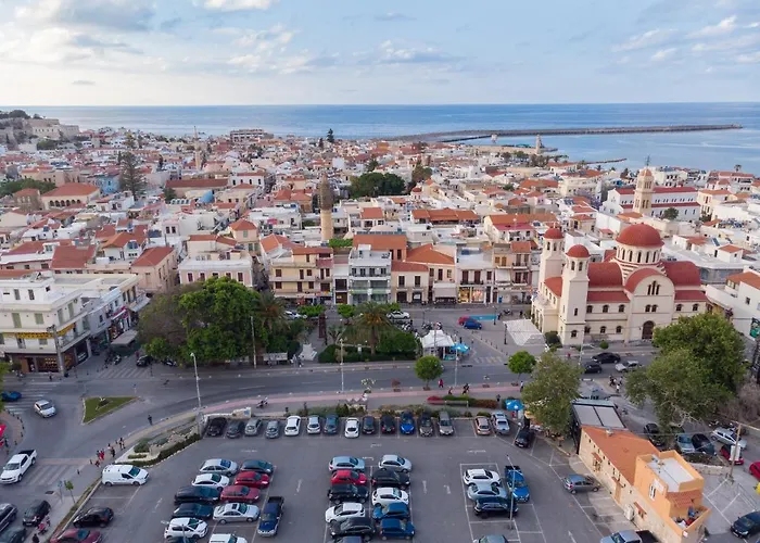 White&gray * Rethymno (Crete)